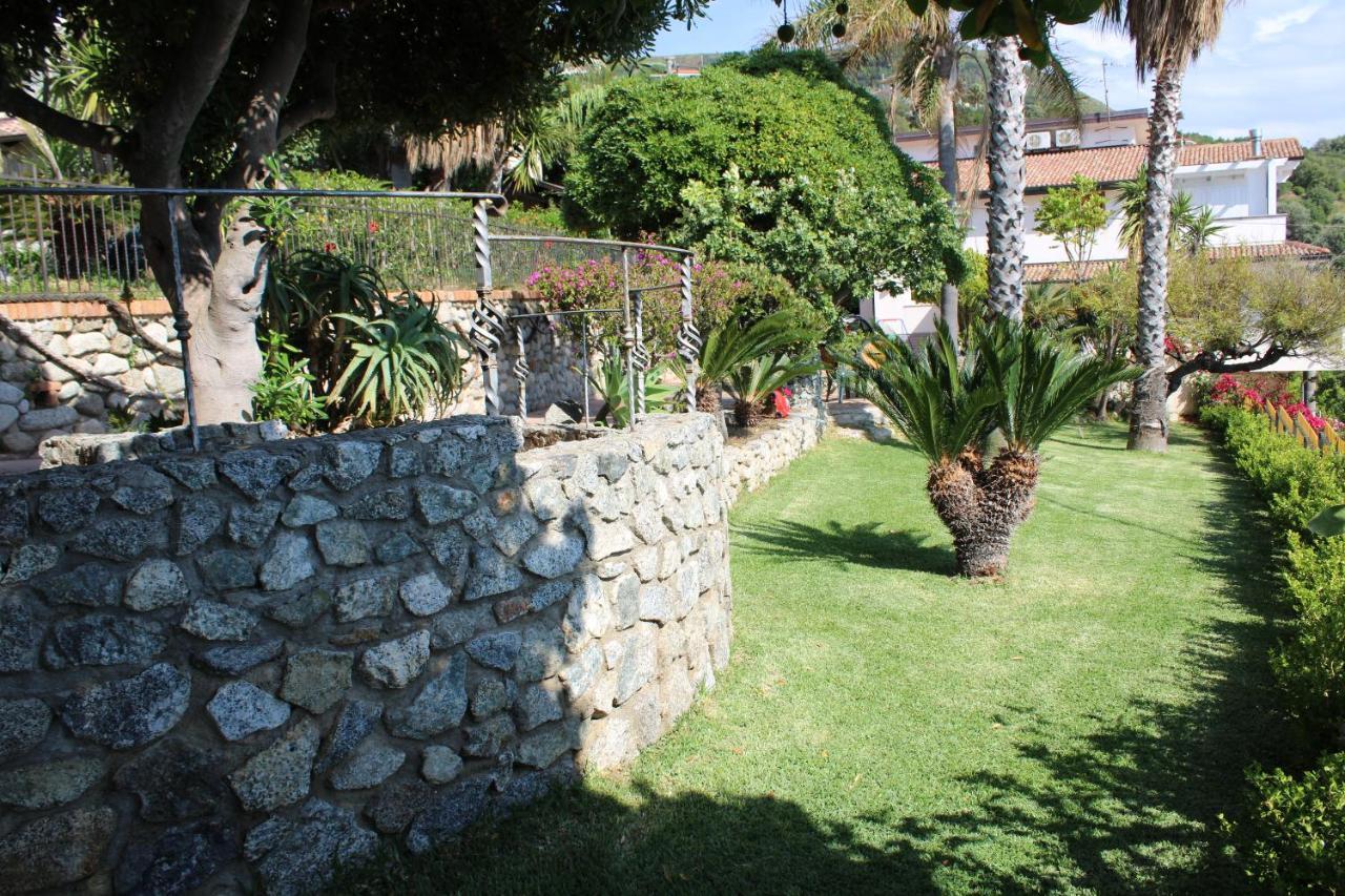 B&B Valentino Coccorino Extérieur photo