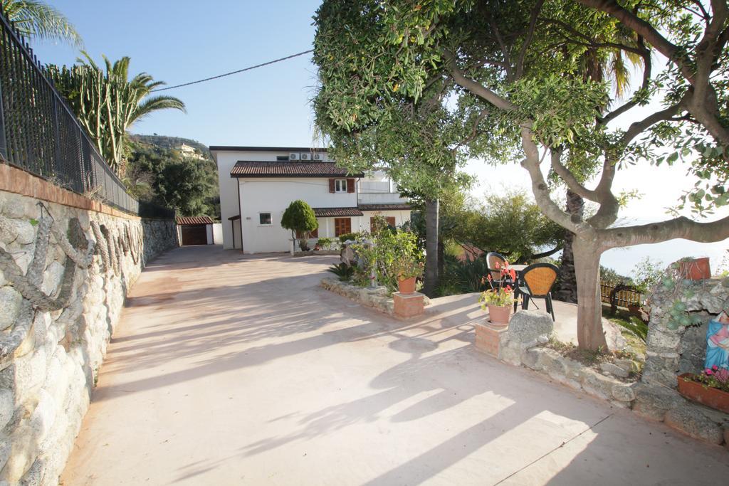 B&B Valentino Coccorino Extérieur photo